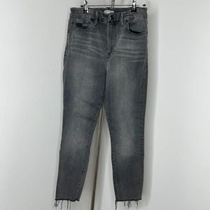 🔹 Good American Jeans